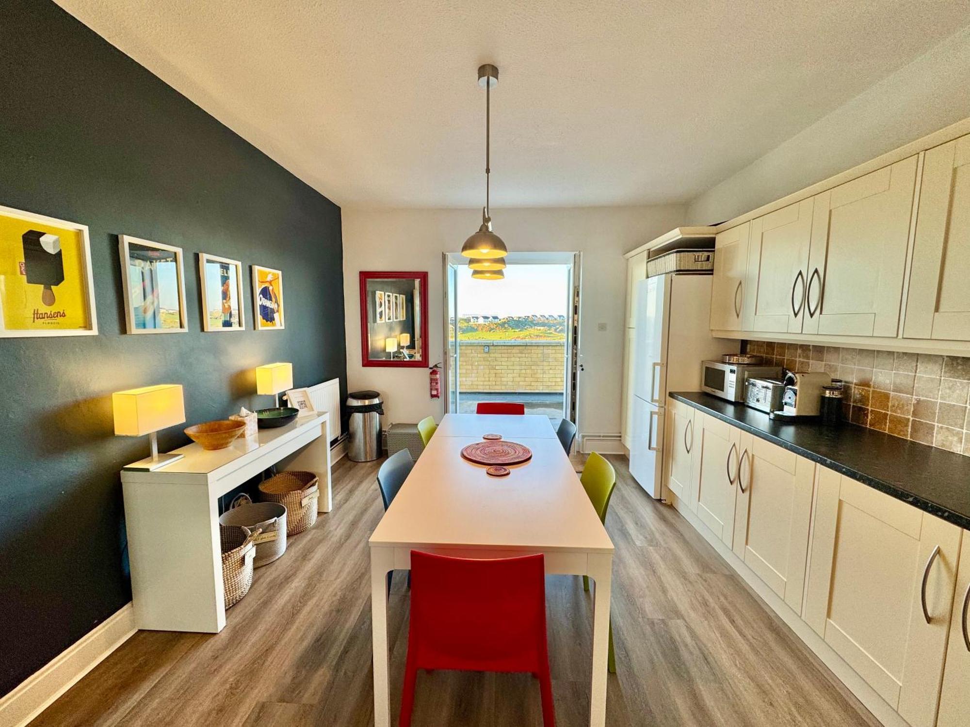 Lagoon View - Sea View- Pet Friendly - 2 Bed Apt - En-Suite Trearddur Zewnętrze zdjęcie