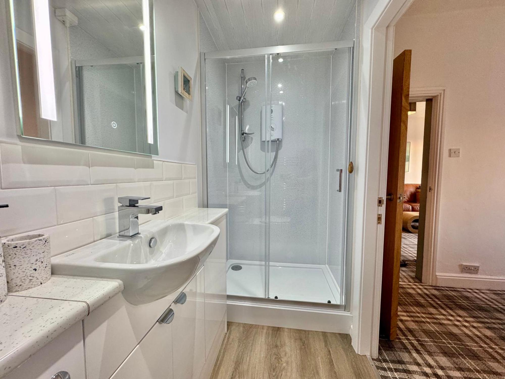 Lagoon View - Sea View- Pet Friendly - 2 Bed Apt - En-Suite Trearddur Zewnętrze zdjęcie