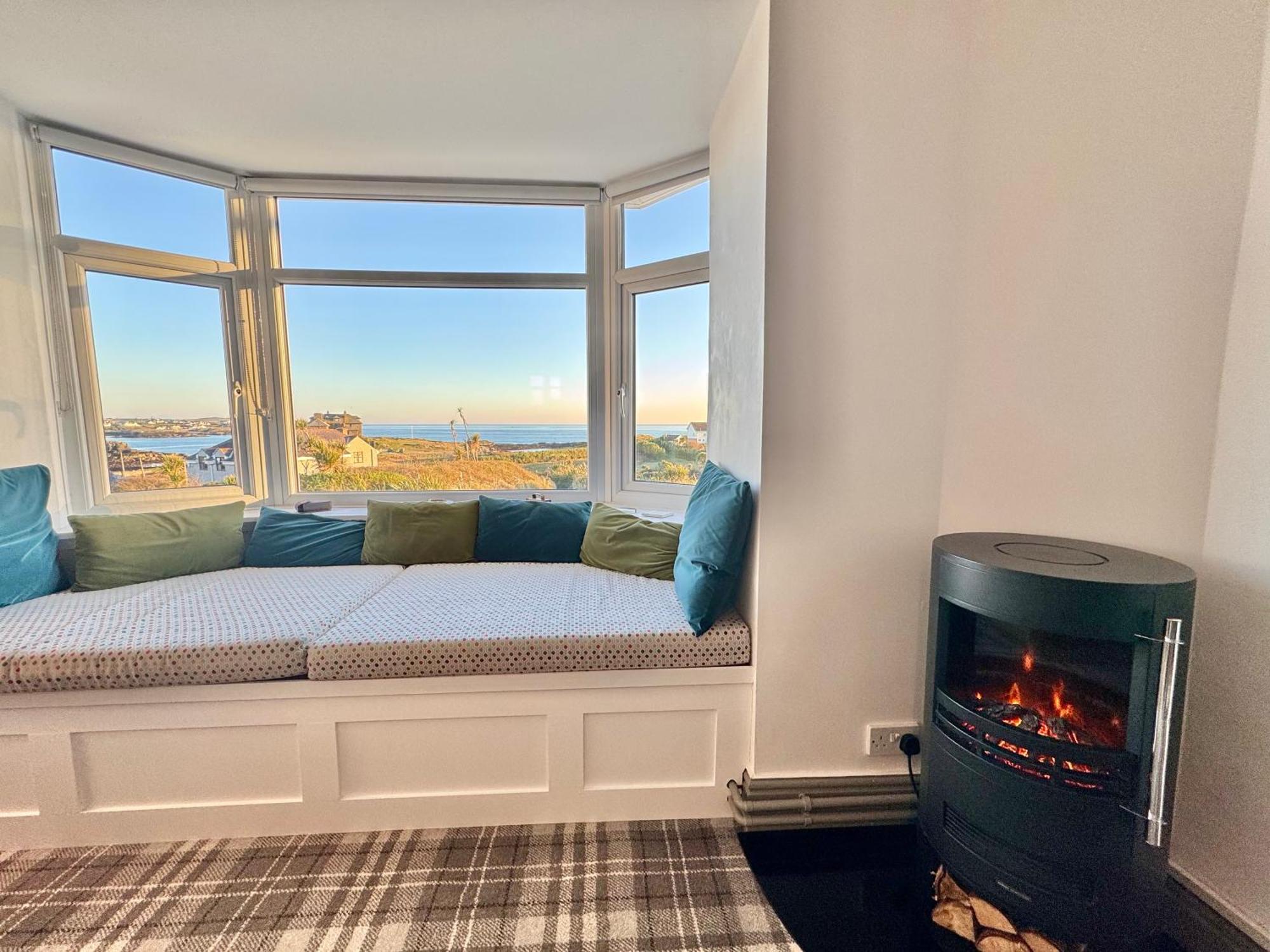 Lagoon View - Sea View- Pet Friendly - 2 Bed Apt - En-Suite Trearddur Zewnętrze zdjęcie